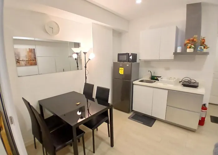 1br Condotel In Azure Urban Near Naia #bh4 Apartahotel Manila